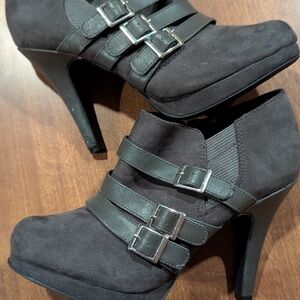 Fergalicious Black Heeled Boots with Suede Finish